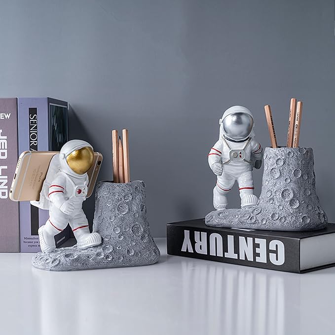 BUTILIVEEN Astronaut Pen Pencil Holder with Phone Stand, Resin Spaceman Pen Container Cell Phone Stand for home Office Desktop Decoration, Gifts for Space Lovers, Gifts for Christmas
