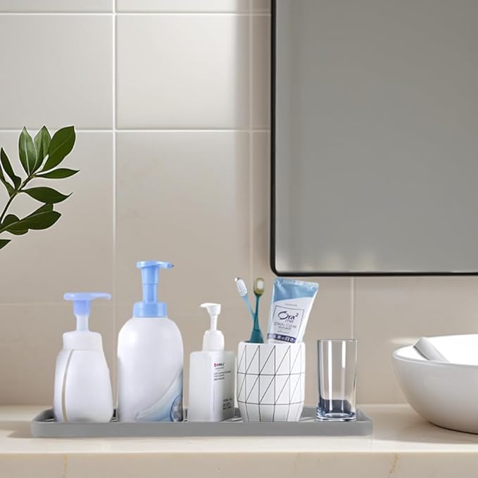 Silicone Organizer Tray for Kitchen Sinks and Bathrooms. Dishwasher-Safe, Non-Slip Countertop Tray, Bathroom Drawer Organizer Trays. Perfect for Makeup & Trinkets (Gray L 1PC)