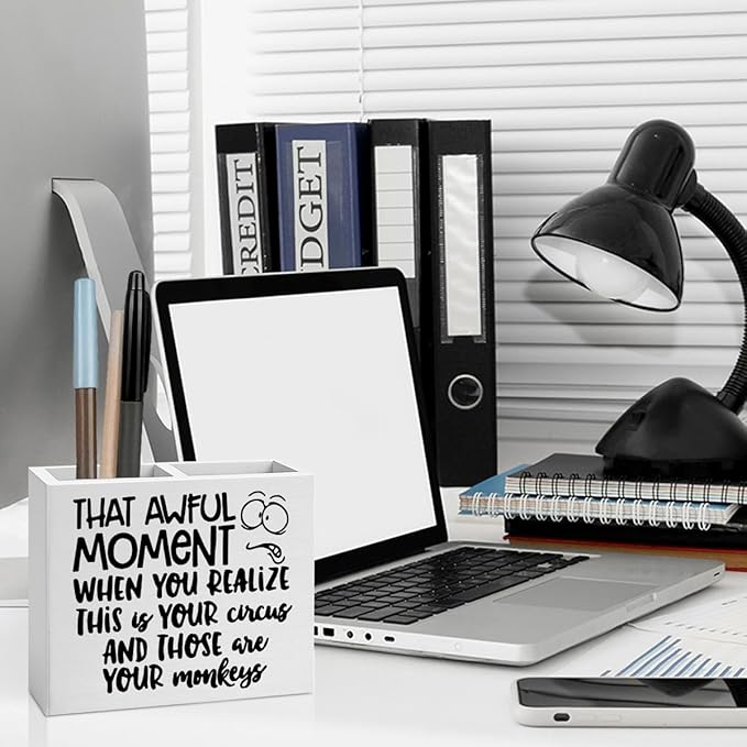 Bosses Day Gifts for Women Men Manager Funny Office Decor for Women Wooden Pencil Holder National Boss Day Decorations Gifts for Supervisor Leader HR Men Manager Coworker Office Desk Decor A 01