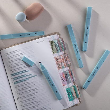 DIVERSEBEE Bible Highlighters with Soft Chisel Tip, 5 Pack Single Color Pens No Bleed, Quick Dry, Cute Aesthetic Markers for Bible Study Journaling Supplies (Blue)
