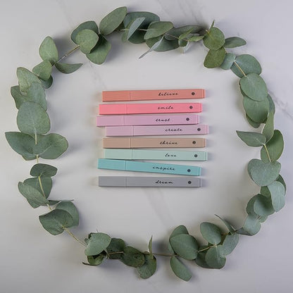 DIVERSEBEE Bible Highlighters with Soft Chisel Tip, 8 Pack Assorted Colors Pens No Bleed, Quick Dry, Cute Aesthetic Markers, Bible Study Journaling Supplies and Accessories (Boho)