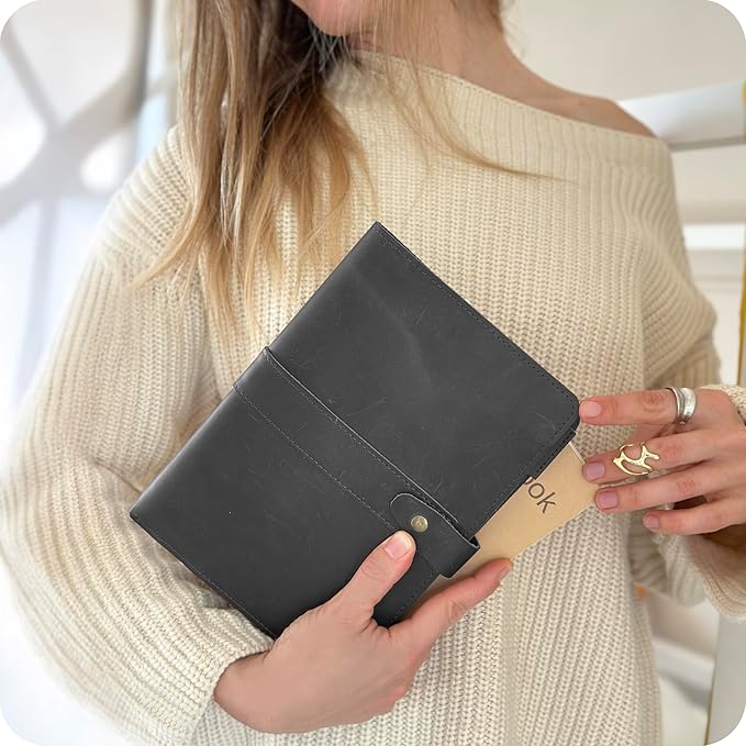 le vent 5X8 Leather Notebook Refillable | 200+200 Lined and Blank Pages | Hardcover Journal for Men & Women, Matte Black