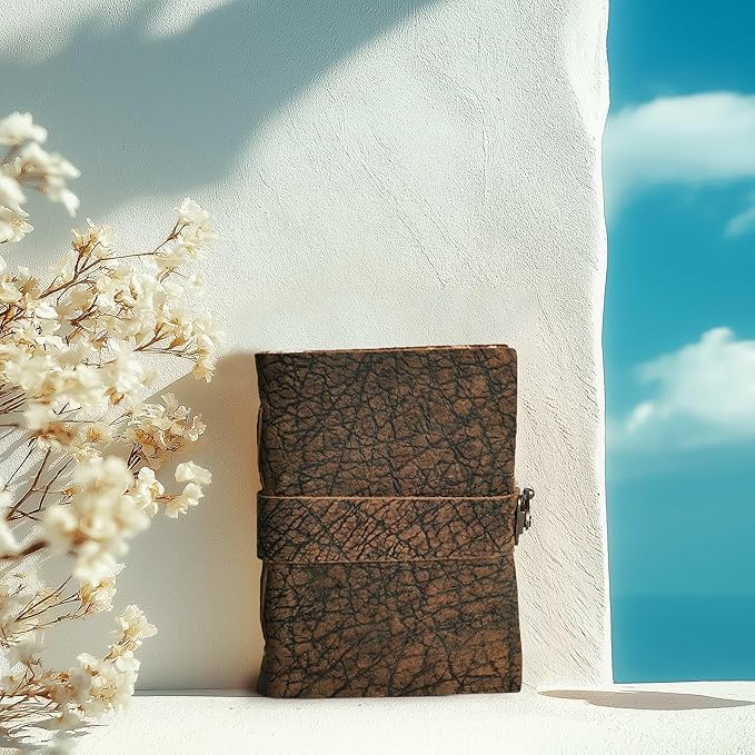 LEATHER VILLAGE Handmade Vintage Journal for Men & Women - Lock Closure - Watercolor Deckle Edge Cotton Paper for Drawing, Writing & Sketching- 200 Pages- Distressed Brown- 13x8 (A4) inches