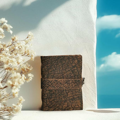 LEATHER VILLAGE Handmade Vintage Journal for Men & Women - Lock Closure - Watercolor Deckle Edge Cotton Paper for Drawing, Writing & Sketching- 200 Pages- Distressed Brown- 13x8 (A4) inches